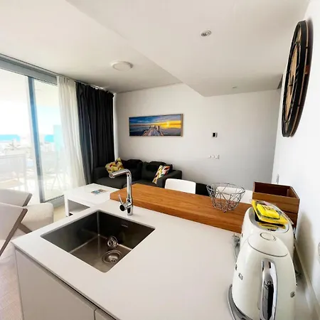 Precioso Carvajal - The Wave Apartment Fuengirola