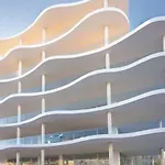Precioso Carvajal - The Wave Apartment *