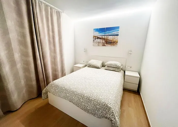 Precioso Carvajal - The Wave Apartment